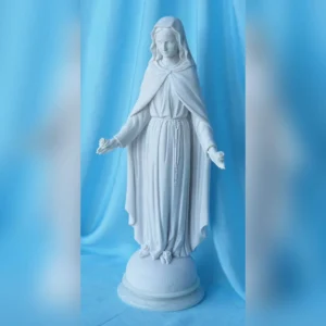 statua della Madonna delle rose altezza 44 cm in marmoresina, cod. 25MDR40MR