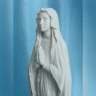 Madonna di Lourdes altezza 27 cm in marmoresina, cod. 25MLO25MR, dettaglio