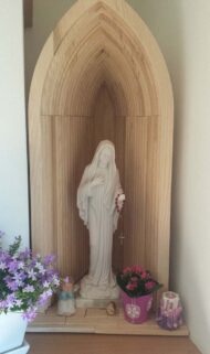 statua della Madonna di Medjugorje altezza 40 cm, cod. 25MMJ40MR, località: Sansepolcro (Arezzo)