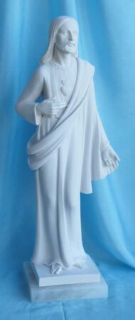 statua del Sacro Cuore di Gesù altezza 43 cm in marmoresina, cod. 25SCG40MR
