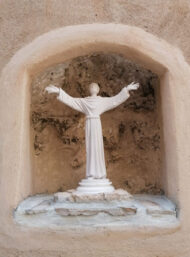 statua di San Francesco altezza 42 cm in marmoresina, cod. 25SFR40MR, Sicilia