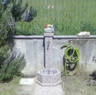 fontana esagonale 45 ghiaia di fiume, cod. 03F45F, località: Bussoleno (Torino)