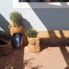 statua della Madonna con Gesù bambino in marmoresina, fontana Piave e Panchina roccia col. old stone, Marina di Ragusa