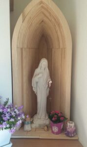 <a href="/prodotti/articoli-sacri-nicchie-madonne/madonna-di-medjugorje-in-marmoresina/">statua della Madonna di Medjugorje</a> altezza 40 cm, cod. 25MMJ40MR, località: Sansepolcro (Arezzo) statua della Madonna di Medjugorje altezza 40 cm, cod. 25MMJ40MR, località: Sansepolcro (Arezzo)