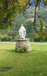 <a href="/prodotti/articoli-sacri-nicchie-madonne/madonna-immacolata-in-marmoresina/">statua della Madonna Immacolata</a> in marmoresina, altezza 100 cm, cod. 25MIM100MR, località: Belvedere Marittimo (Cosenza) statua della Madonna Immacolata in marmoresina, altezza 100 cm, cod. 25MIM100MR, località: Belvedere Marittimo (Cosenza)