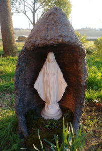<a href="/prodotti/articoli-sacri-nicchie-madonne/madonna-immacolata-in-marmoresina/">statua della Madonna Immacolata</a> in marmoresina, altezza 50 cm, cod. 25MIM50MR, località: Ravarino (Modena) statua della Madonna Immacolata in marmoresina, altezza 50 cm, cod. 25MIM50MR, località: Ravarino (Modena)