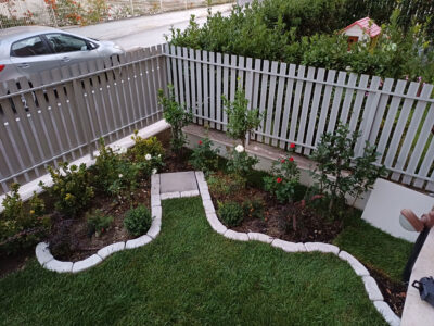 <a href="/prodotti/cordoli-bordure-piastre/bordo-dritto-25/">bordo dritto 25</a>, <a href="/prodotti/cordoli-bordure-piastre/bordo-curvo-80-100/">bordo curvo da 80</a> e <a href="/prodotti/cordoli-bordure-piastre/bordo-curvo-80-100/">bordo curvo da 100</a> col. bianco, località: Matera bordo dritto 25, bordo curvo 80 e bordo curvo 100 col. bianco, località: Matera