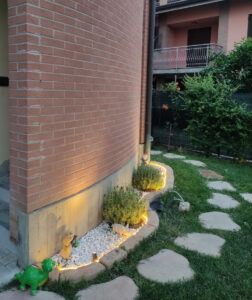 <a href="/prodotti/cordoli-bordure-piastre/bordo-curvo/">bordo curvo</a>, <a href="/prodotti/cordoli-bordure-piastre/bordo-dritto/">bordo dritto 25</a> e <a href="/prodotti/cordoli-bordure-piastre/piastre-pedonali/">piastre pedonali</a> col. pietre del borgo, località: Reggio Emilia bordo curvo, bordo dritto 25 e piastre pedonali col. pietre del borgo, località: Reggio Emilia