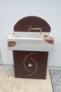 <a href="/prodotti/fontane-a-muro-e-lavelli/vasca-lavello-iseo/">vasca lavello Iseo</a> col. bianco località: Vicenza vasca lavello Iseo col. bianco località: Vicenza