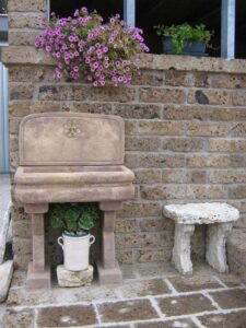 <a href="/prodotti/fontane-a-muro-e-lavelli/lavello-per-esterno/">lavello per esterno</a> col. old stone (vecchia versione), cod. 03LEOS, località: Colli del Tronto (Ascoli Piceno) lavello per esterno col. old stone, cod. 03LEOS, località: Colli del Tronto (Ascoli Piceno)