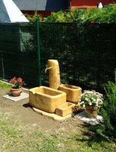 <a href="/prodotti/fontane-da-giardino/fontana-dolomiti-60/">fontana Dolomiti 60</a> col. old stone, cod. 03FD60OS, località: Ornavasso (Verbano-Cusio-Ossola) fontana Dolomiti 60 col. old stone, cod. 03FD60OS, località: Ornavasso (Verbano-Cusio-Ossola)