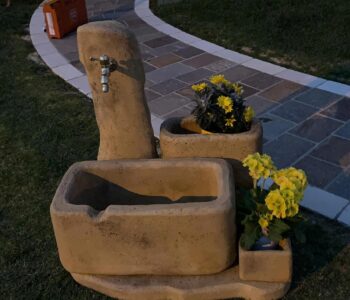 <a href="/prodotti/fontane-da-giardino/fontana-dolomiti-60/">fontana Dolomiti 60</a> col. old stone, cod. 03FD60OS, località: Sant'Angelo (Treviso) fontana Dolomiti 60 col. old stone, cod. 03FD60OS località: Sant'Angelo (Treviso)