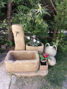 <a href="/prodotti/fontane-da-giardino/fontana-dolomiti-60/">fontana Dolomiti 60</a> col. old stone, cod. 03FD60OS, località: Taggia (Imperia) fontana Dolomiti 60 col. old stone, cod. 03FD60OS, località: Taggia (Imperia)