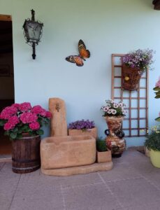 <a href="/prodotti/fontane-da-giardino/fontana-dolomiti-60/">fontana Dolomiti 60</a> col. pietre del borgo, cod. 03FD60P, località: Cavedine (Trento) fontana Dolomiti 60 col. pietre del borgo, cod. 03FD60P, località: Cavedine (Trento)