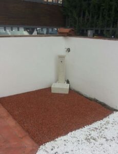 <a href="/prodotti/fontane-da-giardino/fontana-quadrata-40/">fontana quadrata 40</a> col. avorio, cod. 03F40A, località: Corigliano Calabro (Cosenza) fontana quadrata 40 col. avorio, cod. 03F40A, località: Corigliano Calabro (Cosenza)