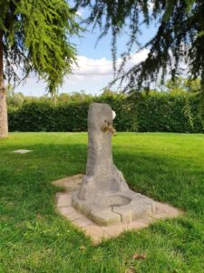 <a href="/prodotti/fontane-da-giardino/fonte-alla-roccia-easy/">fontana fonte alla roccia easy</a> col. antichizzato, cod. 03FREAT, località: Cinto Caomaggiore (Venezia) fontana fonte alla roccia easy col. antichizzato, cod. 03FREAT, località: Cinto Caomaggiore (Venezia)