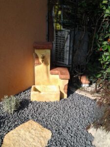 fontana <a href="/prodotti/fontane-da-giardino/fonte-del-casale-easy/">fonte del casale easy</a> col. pietre del borgo, cod. 03FDCEP, località: Preganziol (Treviso) fontana fonte del casale easy col. pietre del borgo, cod. 03FDCEP, località: Preganziol (Treviso)