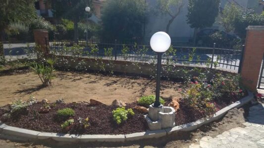 <a href="/prodotti/lampade-da-giardino-e-illuminazione/base-media-in-finta-roccia-per-lampada-da-giardino/">base media in finta roccia per lampada da giardino</a> col. antichizzato, cod. 11PLMAT, località: Castiglione del Lago (Perugia) base media in finta roccia per lampada da giardino col. antichizzato, cod. 11PLMAT, località: Castiglione del Lago (Perugia)