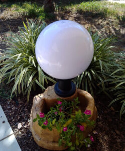 <a href="/prodotti/lampade-da-giardino-e-illuminazione/lampada-da-giardino-con-base-piccola-in-finta-roccia/">lampada da giardino con base piccola in finta roccia</a>, col. old stone, cod. 11PLPOSL località: Codogno (Lodi) lampada da giardino con base piccola in finta roccia, col. old stone, cod. 11PLPOSL località: Codogno (Lodi)