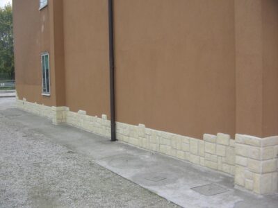 <a href="/prodotti/pietre-per-rivestimento-e-battiscopa/pietre-murali-umbria/">pietre murali Umbria</a> colore giallo, cod. 12PMUMGG, località: Lusia (RO) pietre murali Umbria colore giallo, cod. 12PMUMGG, località: Lusia (RO)