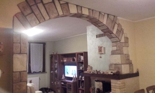 <a href="/prodotti/pietre-per-rivestimento-e-battiscopa/pietre-murali-umbria/">pietre murali Umbria</a> col. old stone e giallo, località: Villanova di Sillaro (Lodi) pietre murali Umbria col. old stone e giallo, località: Villanova di Sillaro (Lodi)