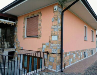 <a href="/prodotti/pietre-per-rivestimento-e-battiscopa/pietre-murali-umbria/">pietre murali Umbria</a> colorazioni miste, provincia di Treviso pietre murali Umbria colorazioni miste, provincia di Treviso
