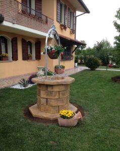 <a href="/prodotti/pozzi-decorativi-da-giardino/pozzo-60/">pozzo da giardino 60</a> col. old stone, cod. 06PB60OS, località: Selvazzano (Padova) pozzo da giardino 60 col. old stone, cod. 06PB60OS, località: Selvazzano (Padova)