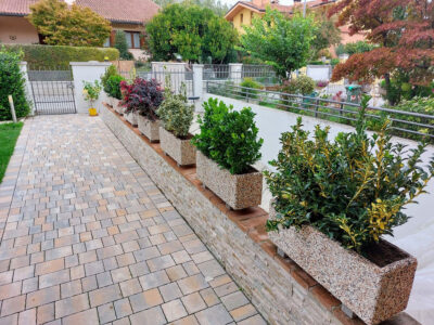 <a href="/prodotti/vasi-fioriere/fioriera-rettangolare-80x25/">fioriera rettangolare 80x25</a> ghiaia colorata, cod. 01FR80C, località: Quinto Vicentino (Vicenza) fioriera rettangolare 80x25 ghiaia colorata, cod. 01FR80C, località: Quinto Vicentino (Vicenza)