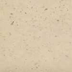 giallo: finitura ruvida al tatto, dall'aspetto naturale che ricorda la pietra antica