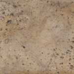 old stone: finitura ruvida dai colori caldi, con sfumature dal giallo-ocra al marrone